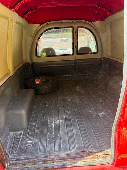 Volkswagen Caddy 4 of 8
