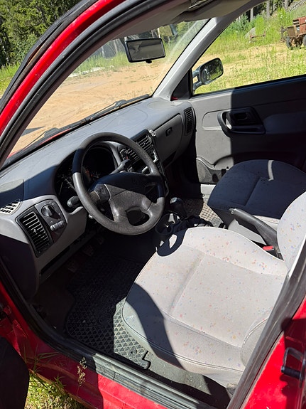 Volkswagen Caddy 3 of 8