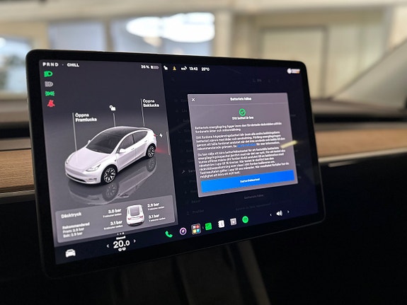 Tesla Model Y 15 of 21