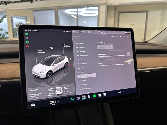 Tesla Model Y 21 of 21