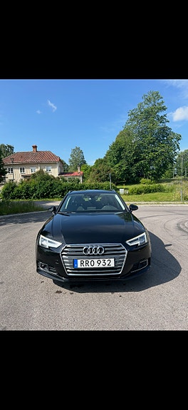 Audi A4 5 of 5
