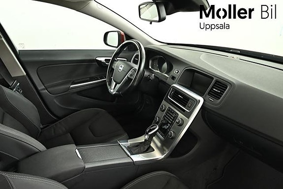Volvo V60 10 of 12