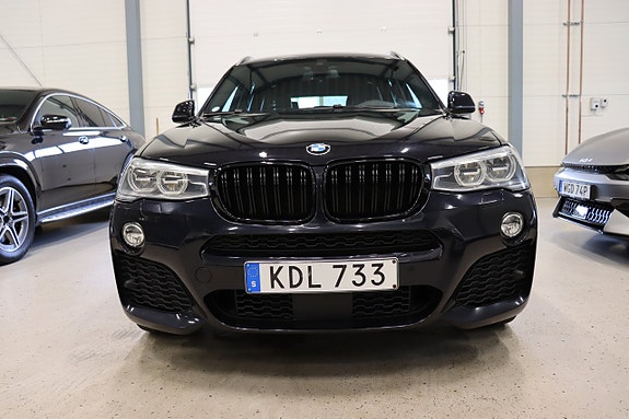 BMW X3 3 of 26