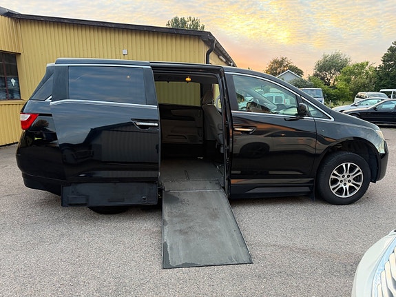 Honda Odyssey 4 of 5
