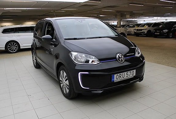 Volkswagen e-Up! 3 of 5