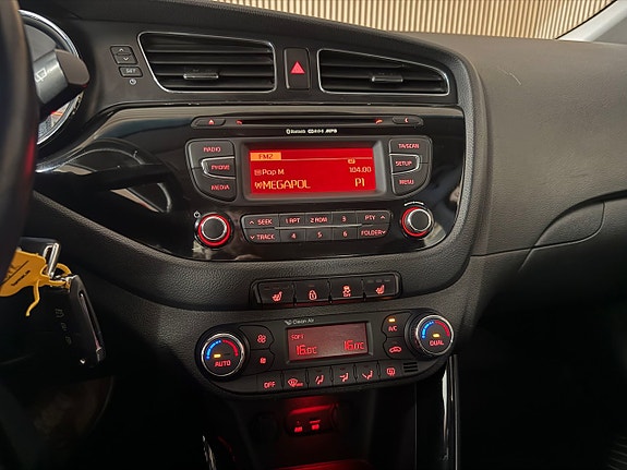 Kia Ceed 19 of 24