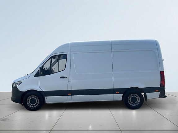 Mercedes-Benz Sprinter 316 4 of 5