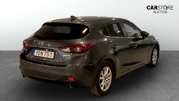 Mazda 3 2 of 9