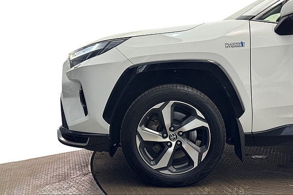 Toyota RAV4 11 of 30