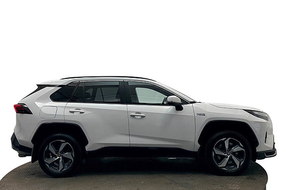 Toyota RAV4 5 of 30