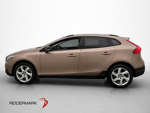 Volvo V40 Cross Country 4 of 5