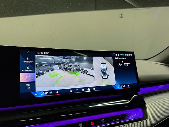 BMW i5 11 of 23