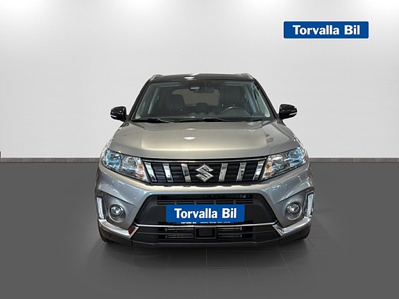 Suzuki Vitara 2 of 19