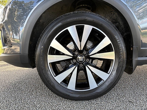 Seat Arona 22 of 26