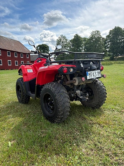 Can-Am OUTLANDER 570 4 of 12
