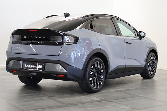 Nissan Leaf 4 of 5