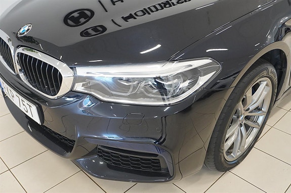 BMW 530e 4 of 19