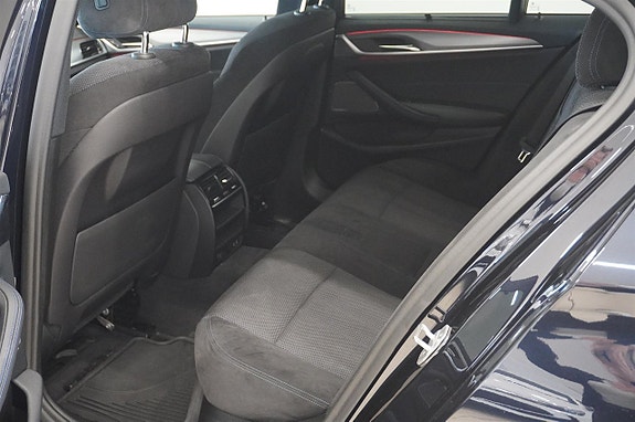 BMW 530e 7 of 19