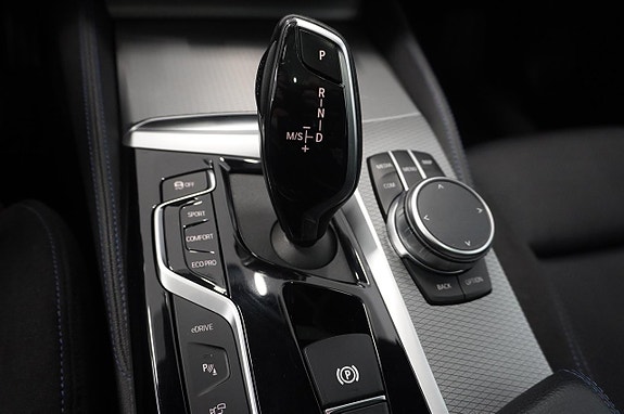 BMW 530e 15 of 19