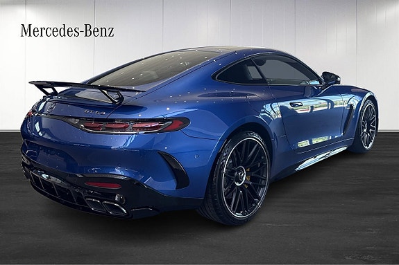 Mercedes-Benz AMG GT Coupe 4 of 5
