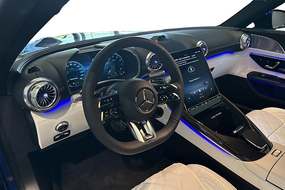 Mercedes-Benz AMG GT Coupe 9 of 18