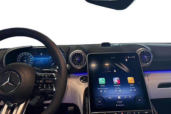 Mercedes-Benz AMG GT Coupe 11 of 18