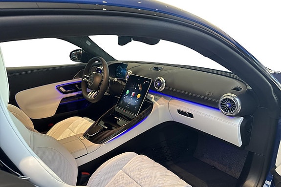 Mercedes-Benz AMG GT Coupe 12 of 18
