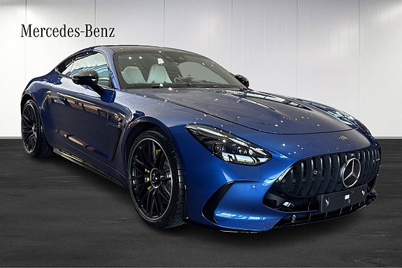 Mercedes-Benz AMG GT Coupe 2 of 5
