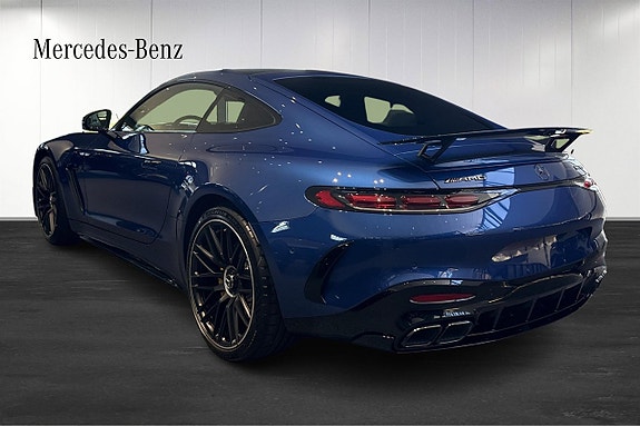 Mercedes-Benz AMG GT Coupe 3 of 5