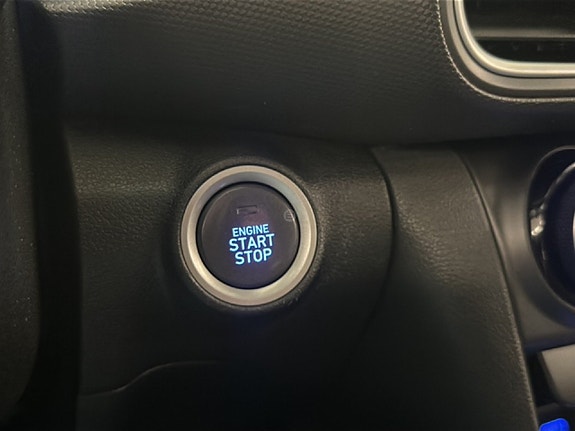 Hyundai Kona 16 of 21