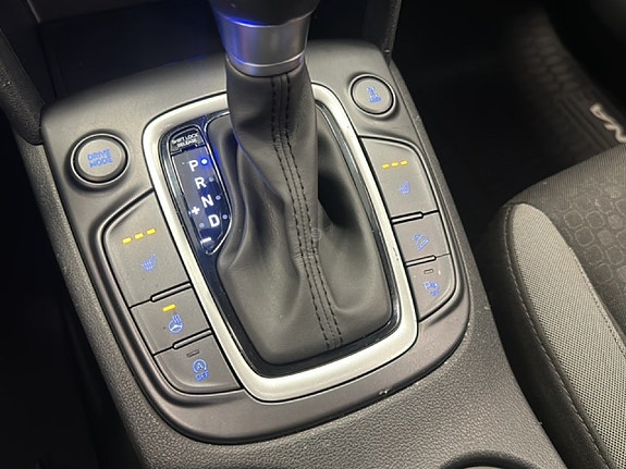 Hyundai Kona 17 of 21