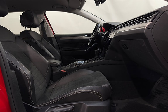 Volkswagen Passat 19 of 21