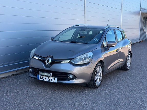 Renault Clio 2 of 5