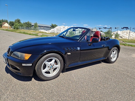 BMW Z3 4 of 5