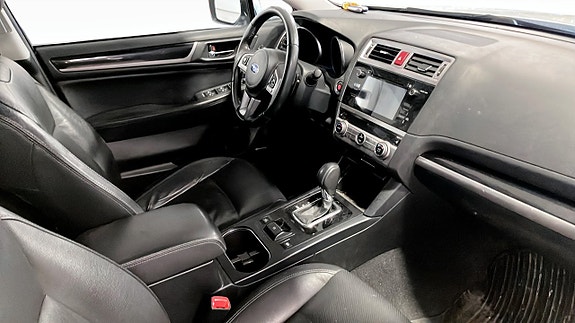 Subaru Outback 3 of 5
