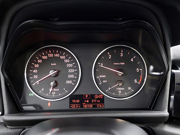 BMW 220d 28 of 30