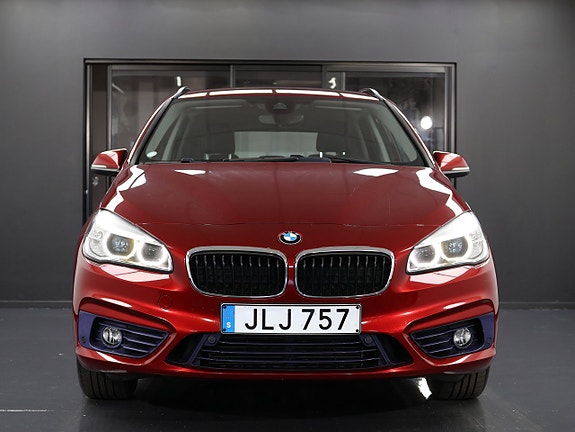 BMW 220d 6 of 30