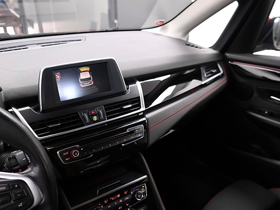 BMW 220d 17 of 30