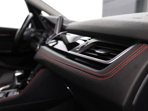 BMW 220d 23 of 30