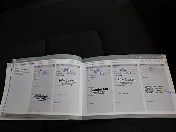 Volvo V70 28 of 30