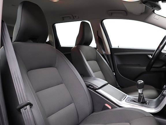 Volvo V70 25 of 30