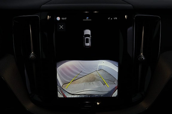 Volvo XC60 11 of 22