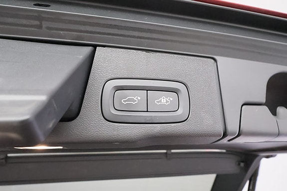Volvo XC60 19 of 22