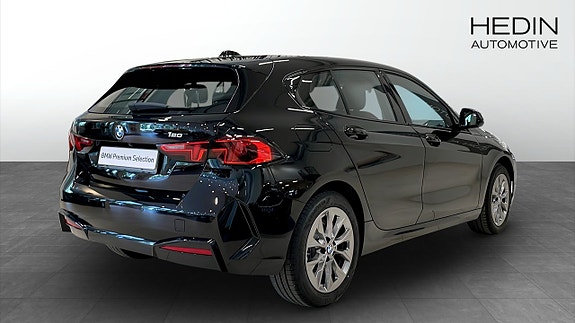 BMW 120 2 of 9