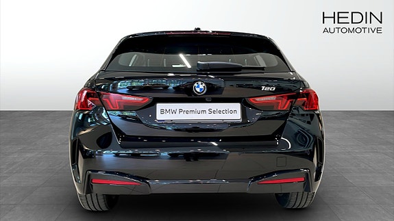 BMW 120 7 of 9