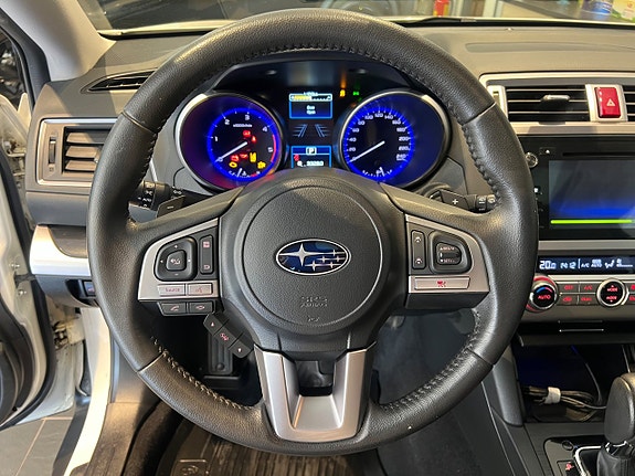 Subaru Outback 11 of 17