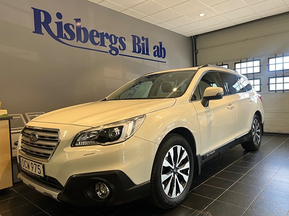 Subaru Outback 2 of 5