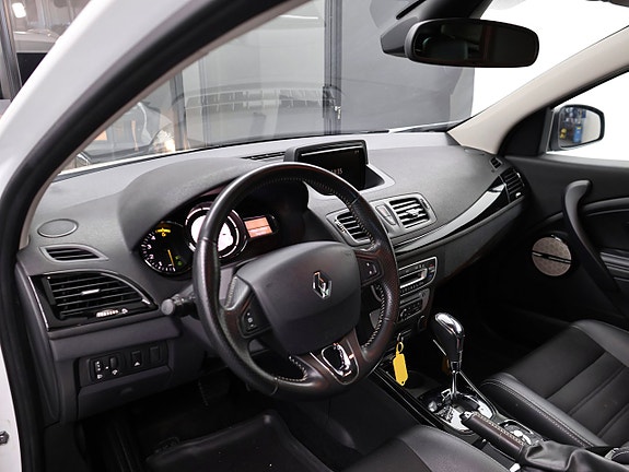 Renault Megane 14 of 30