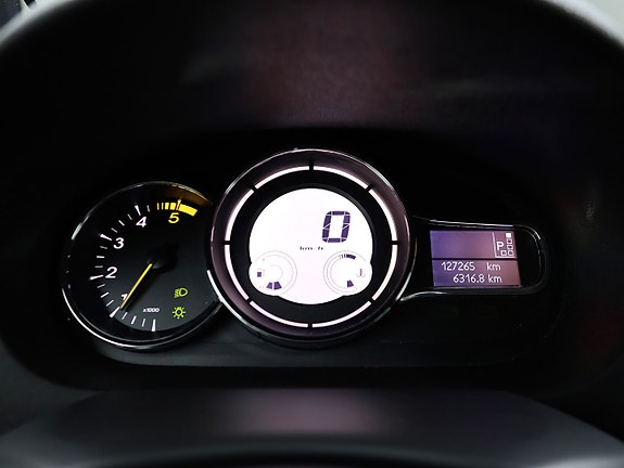 Renault Megane 26 of 30