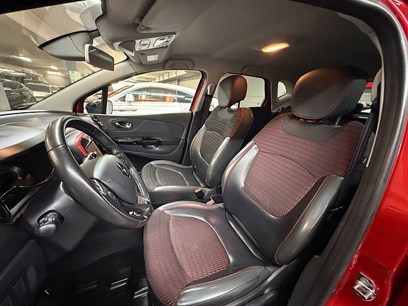 Renault Captur 9 of 18
